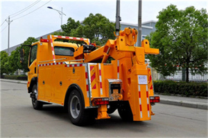 银海区高速路拖车费